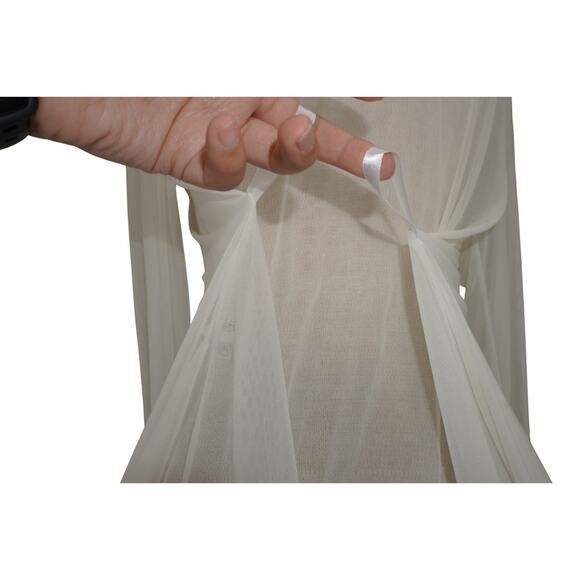 Frederick’s of Hollywood “Stephanie” Sheer Lace Robe & Thong Set - Picture 16 of 16